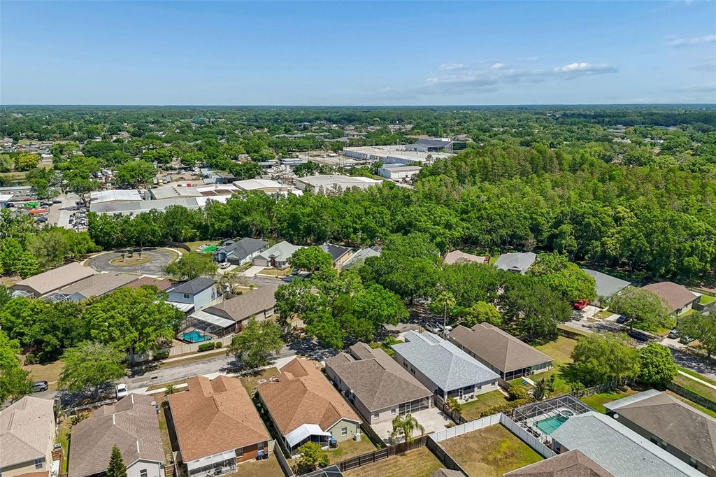 Image 98 of property listing at 4789 WHISPERING WIND AVENUE, Tampa, FL 33614