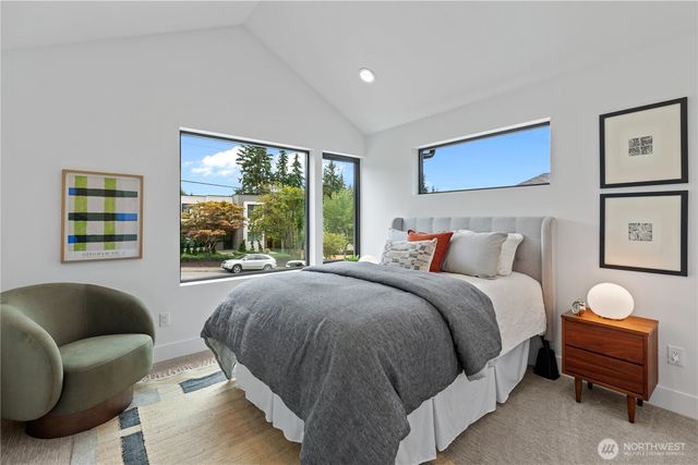 11312 NE 60th Street, Kirkland, WA 98033