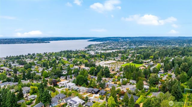 11312 NE 60th Street, Kirkland, WA 98033
