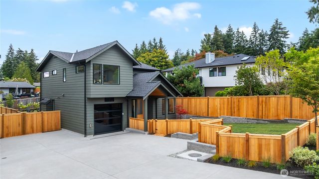 11312 NE 60th Street, Kirkland, WA 98033
