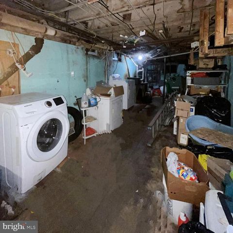 3303 N FRONT ST, Philadelphia, PA 19140