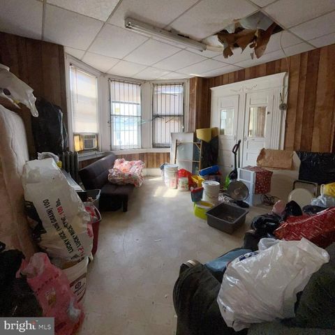 3303 N FRONT ST, Philadelphia, PA 19140