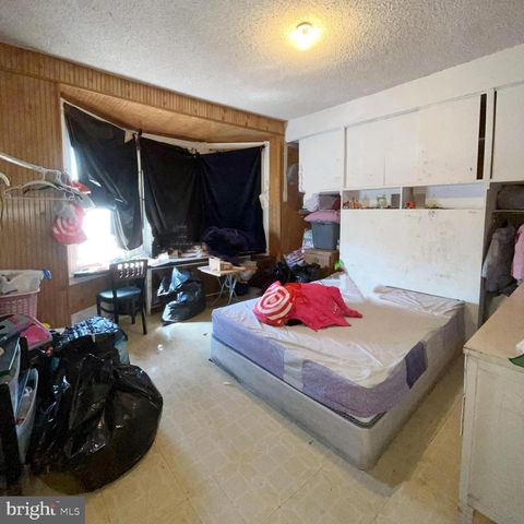 3303 N FRONT ST, Philadelphia, PA 19140