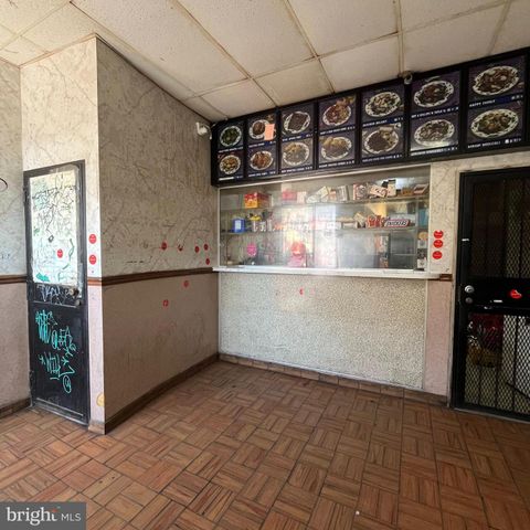 3303 N FRONT ST, Philadelphia, PA 19140