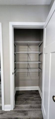 3816 W Montrose Avenue, Chicago, IL 60618