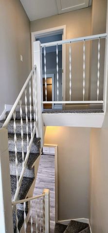 3816 W Montrose Avenue, Chicago, IL 60618