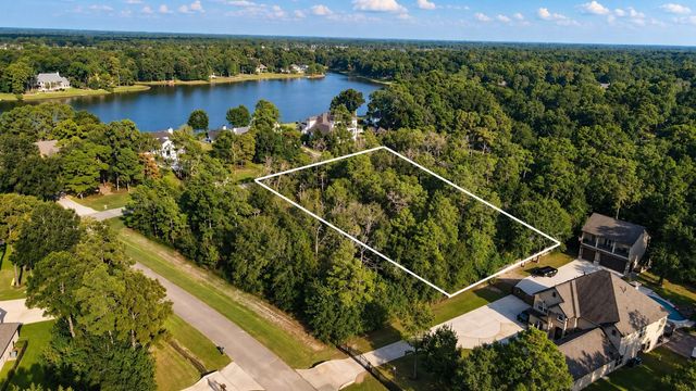 3211 W Benders Landing, Spring, TX 77386