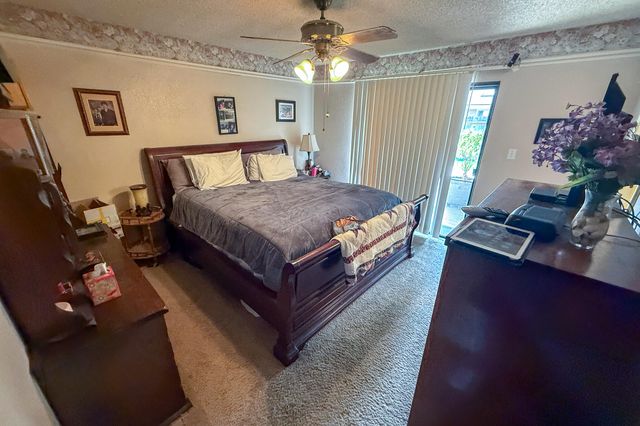 1250 N Mckinley Court, Dinuba, CA 93618