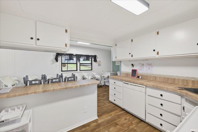 4130 W Stoutes Creek Road, Bloomington, IN 47404