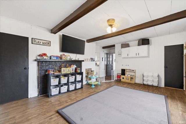 4130 W Stoutes Creek Road, Bloomington, IN 47404