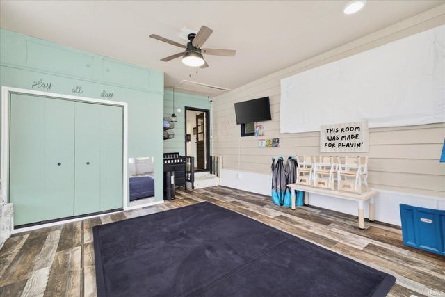 4130 W Stoutes Creek Road, Bloomington, IN 47404