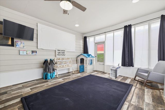 4130 W Stoutes Creek Road, Bloomington, IN 47404