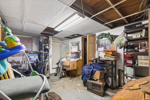 4130 W Stoutes Creek Road, Bloomington, IN 47404