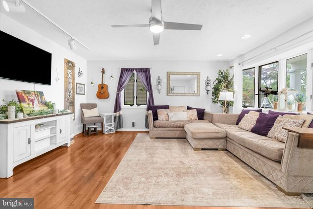 605 CAROLYN RD, Glen Burnie, MD 21061