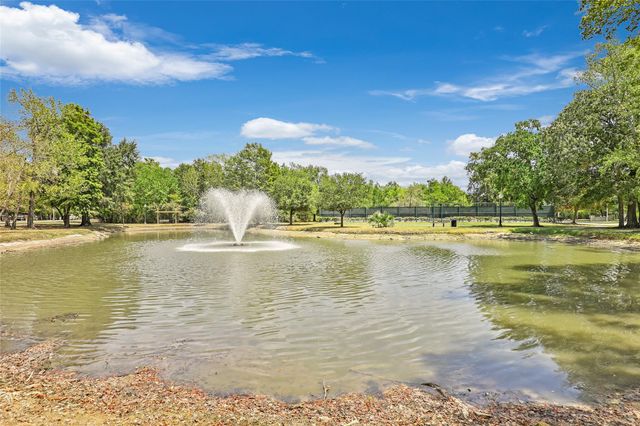 13130 Broncroft Court, Houston, TX 77044