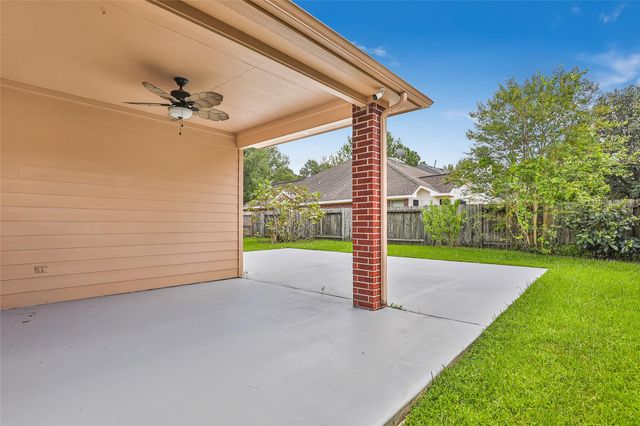 13130 Broncroft Court, Houston, TX 77044