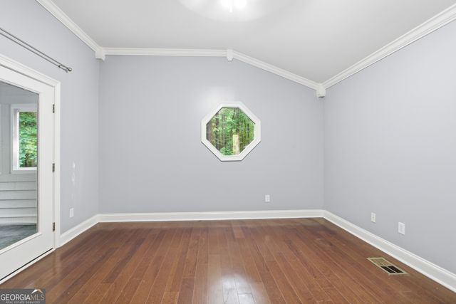399 N Victoria Road, Woodstock, GA 30189