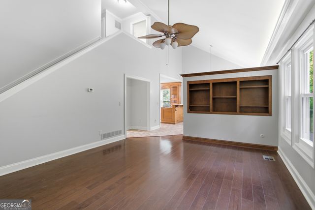 399 N Victoria Road, Woodstock, GA 30189