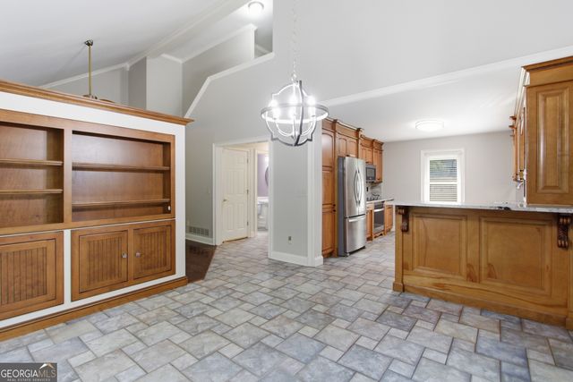 399 N Victoria Road, Woodstock, GA 30189