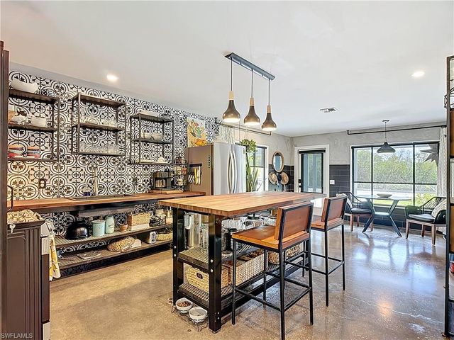 5841 Sabal AVE, St. James City, FL 33956