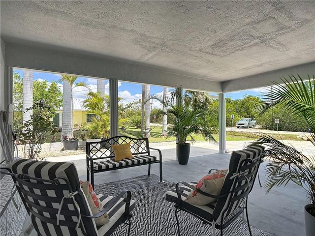 5841 Sabal AVE, St. James City, FL 33956