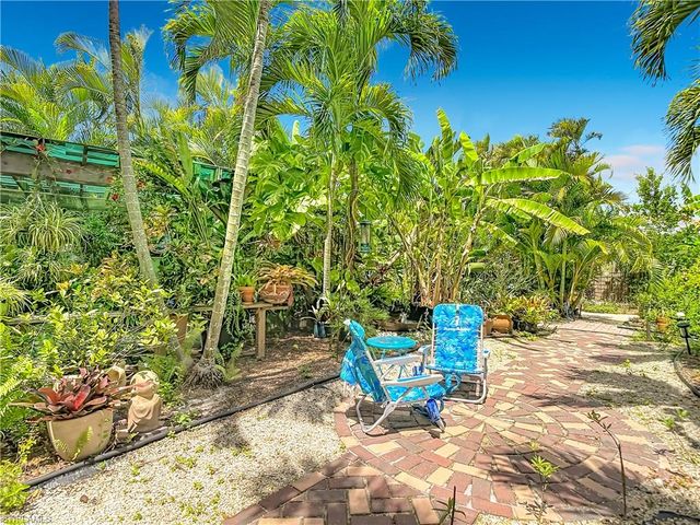 5841 Sabal AVE, St. James City, FL 33956