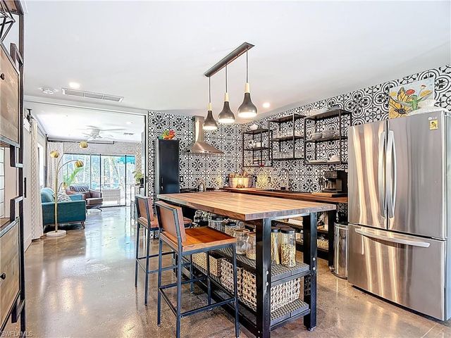 5841 Sabal AVE, St. James City, FL 33956