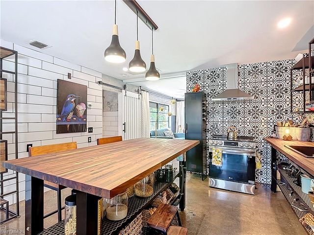 5841 Sabal AVE, St. James City, FL 33956