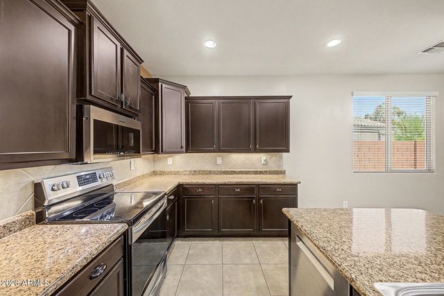 28753 N ROSELITE Lane, San Tan Valley, AZ 85143