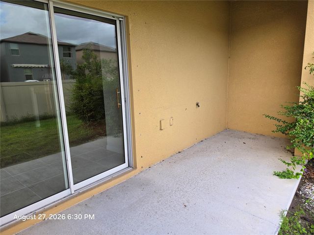 2110 GOLDEN FALCON DRIVE, Ruskin, FL 33570
