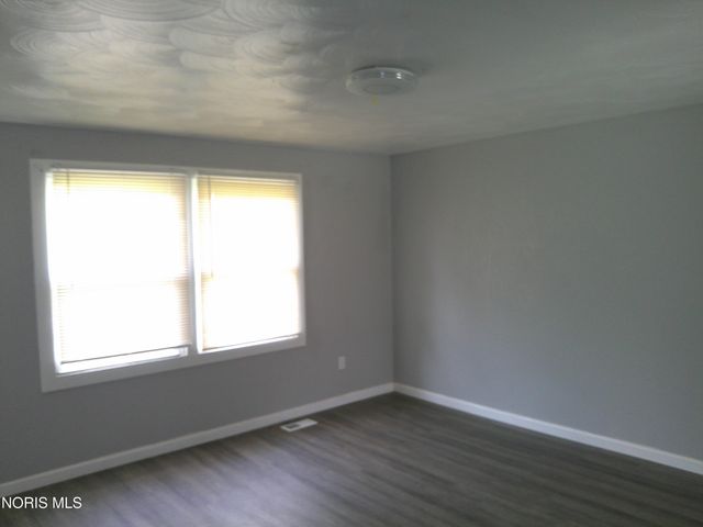 4415 Cape Lane, Toledo, OH 43615