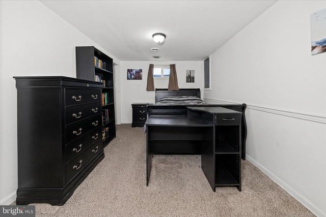 22 CHERRY RD, New Castle, DE 19720