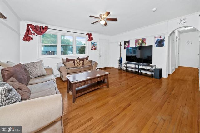 22 CHERRY RD, New Castle, DE 19720