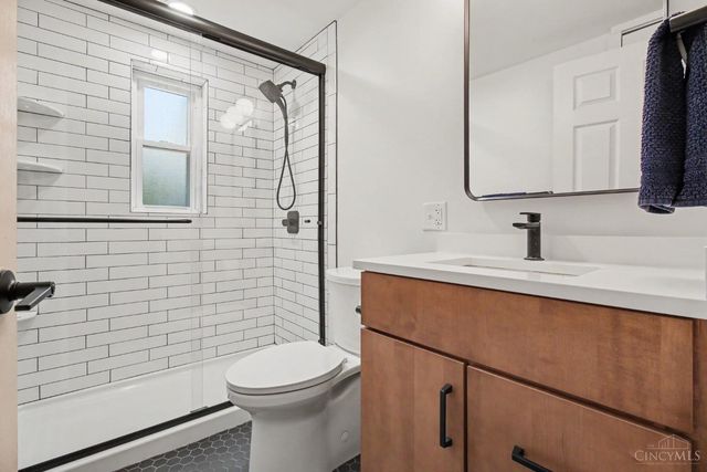 5216 Ralph Avenue, Cincinnati, OH 45238
