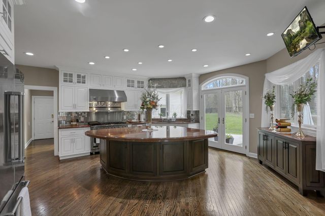 7341 Hollow Road SW, Pataskala, OH 43062