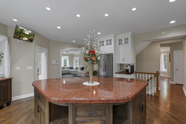7341 Hollow Road SW, Pataskala, OH 43062