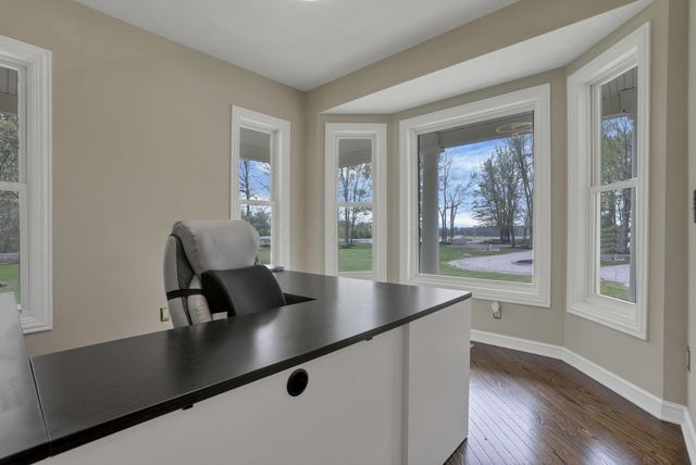 7341 Hollow Road SW, Pataskala, OH 43062
