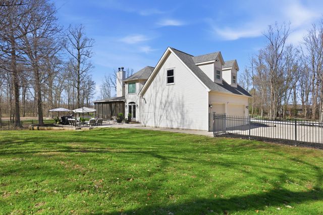 7341 Hollow Road SW, Pataskala, OH 43062