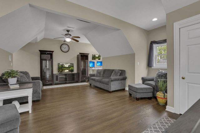 7341 Hollow Road SW, Pataskala, OH 43062