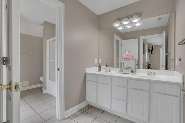 7341 Hollow Road SW, Pataskala, OH 43062
