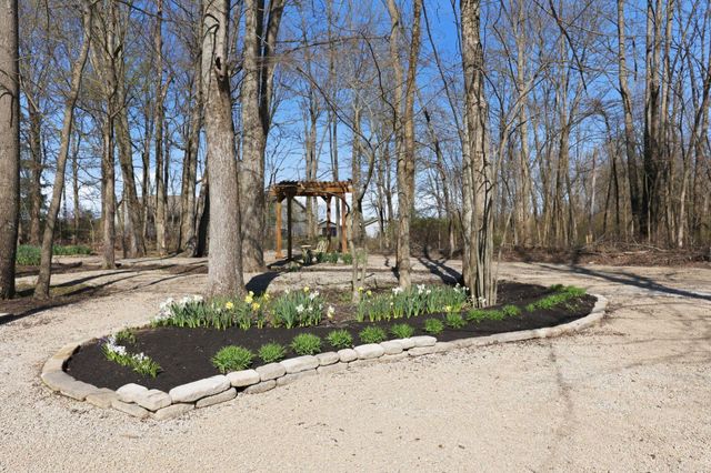 7341 Hollow Road SW, Pataskala, OH 43062