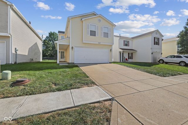 10629 Glenayr Drive, Camby, IN 46113
