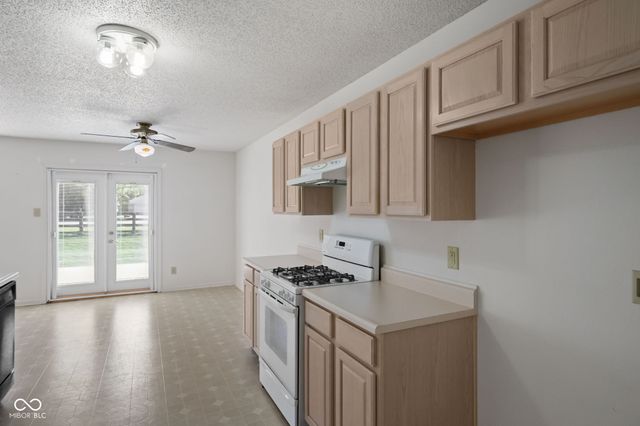 10629 Glenayr Drive, Camby, IN 46113
