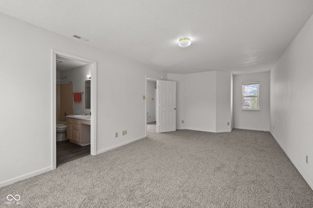 10629 Glenayr Drive, Camby, IN 46113