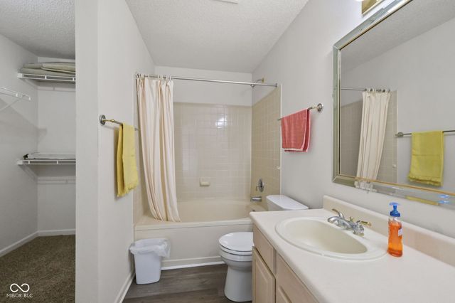 10629 Glenayr Drive, Camby, IN 46113