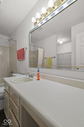 10629 Glenayr Drive, Camby, IN 46113