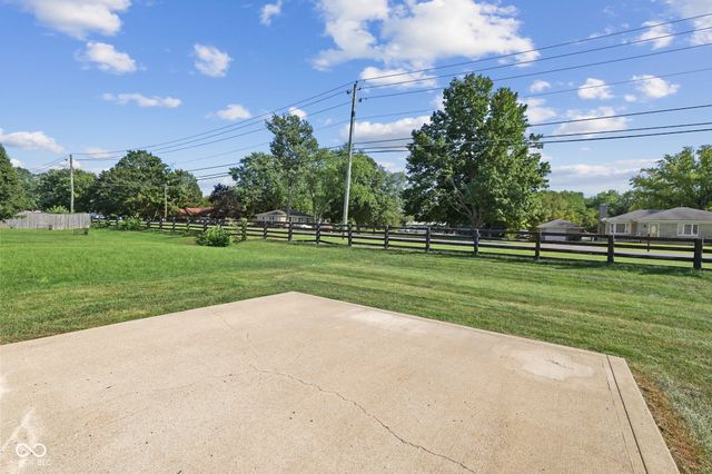 10629 Glenayr Drive, Camby, IN 46113