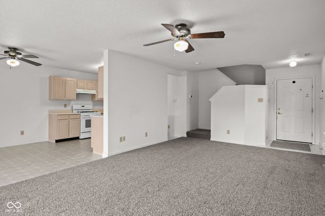 10629 Glenayr Drive, Camby, IN 46113