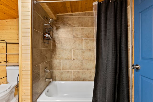 455 Mountain Laurel, Beattyville, KY 41311