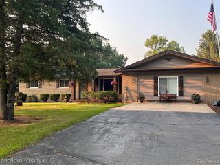 9306 Dodge Road, Otisville, MI 48463